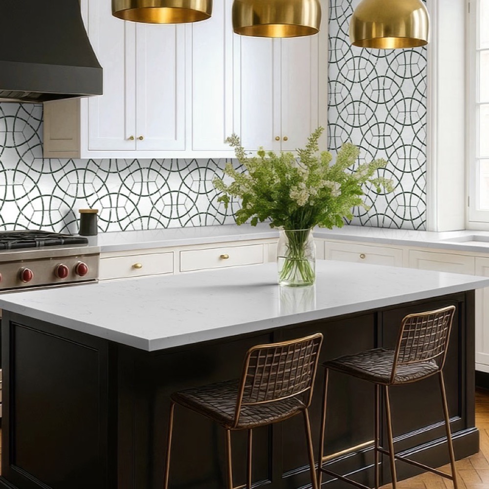 Carrara Morro quartz countertop in a kitchen